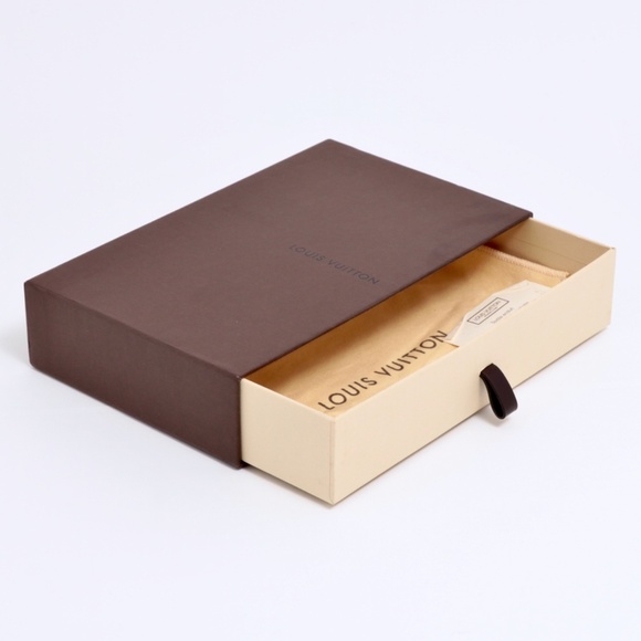 Louis Vuitton Limited Edition Monogram Canvas Etoile Eugenie Wallet - Picture 11 of 11